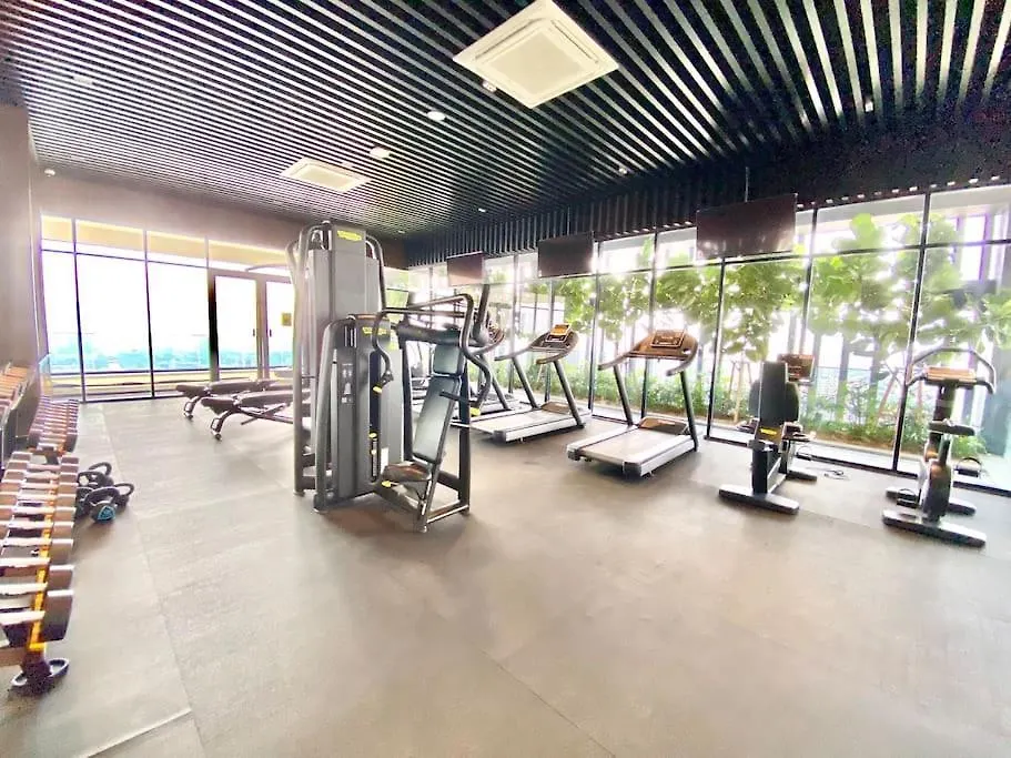 Apartment Beacon Executive Suites #Modern Chic #Skypool #Georgetown #5Pax #2Br 2Bath #2Queen 1Single #Quality Well Maintained #Private Host Malaysia