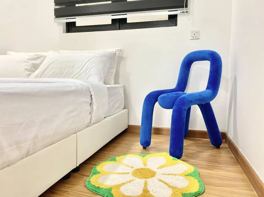 Apartment Beacon Executive Suites #Modern Chic #Skypool #Georgetown #5Pax #2Br 2Bath #2Queen 1Single #Quality Well Maintained #Private Host Malaysia