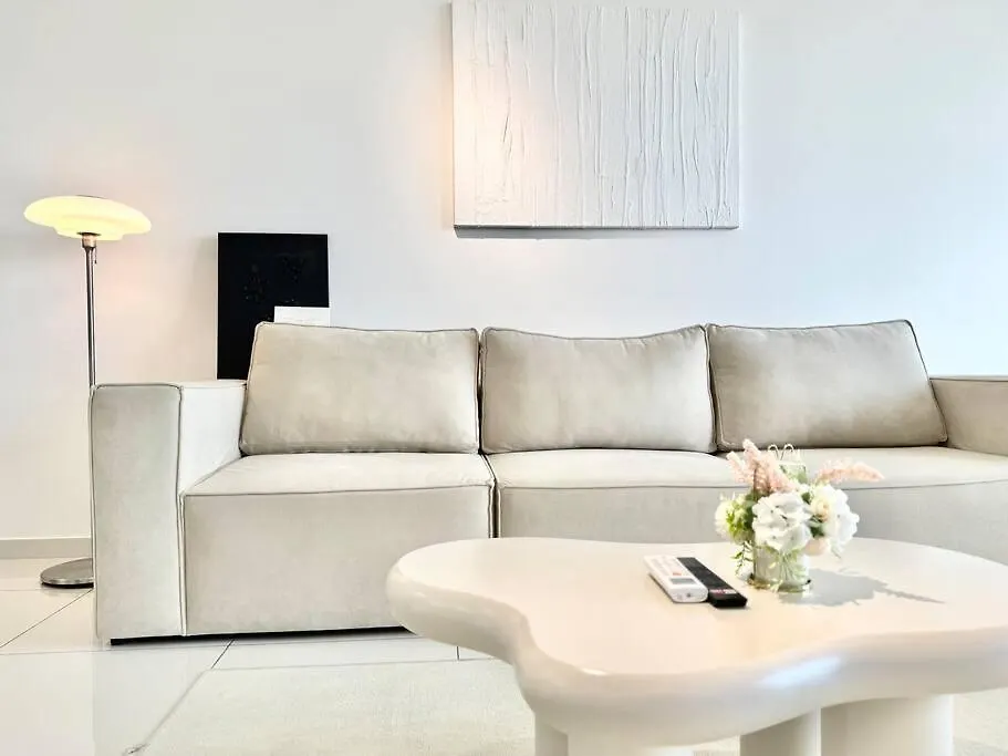 Beacon Executive Suites #Modern Chic #Skypool #Georgetown #5Pax #2Br 2Bath #2Queen 1Single #Quality Well Maintained #Private Host Malaysia